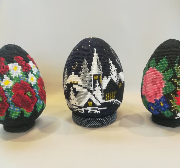 Rimos Vidžiūnienės paroda „Margučiai iš karoliukų“