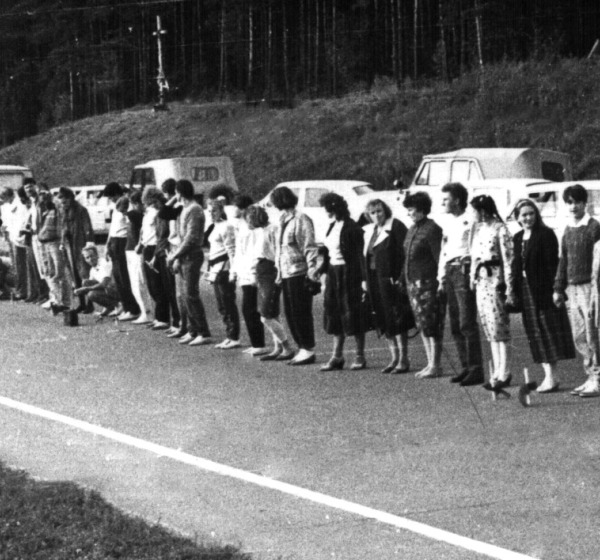 Baltijos kelias – iš širdžių į širdis 