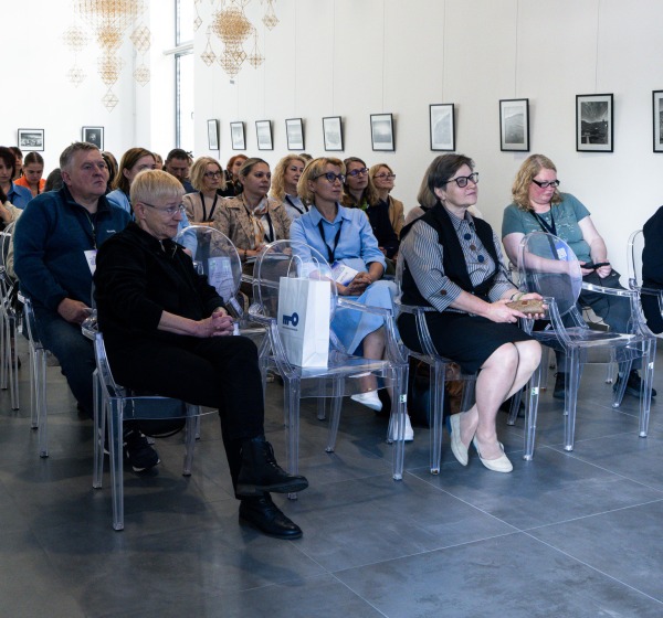 Baigėsi muziejininkų kvalifikacijos kėlimo projektas: 43 specialistai, 9 muziejai ir daugiau kaip 500 sutvarkytų muziejinių vertybių