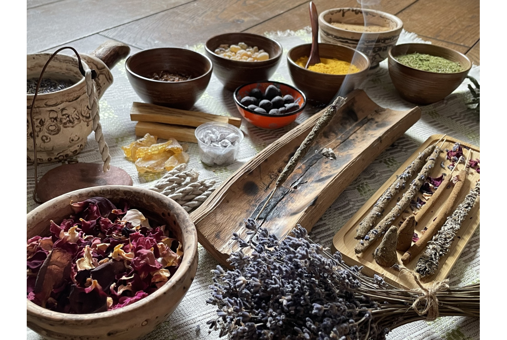 Natūralių smilkalų gamybos dirbtuvės Vienuolyno muziejuje